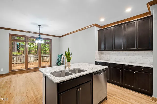 $3,295 | 1008 West Sterlington Place, Apex, NC 27502