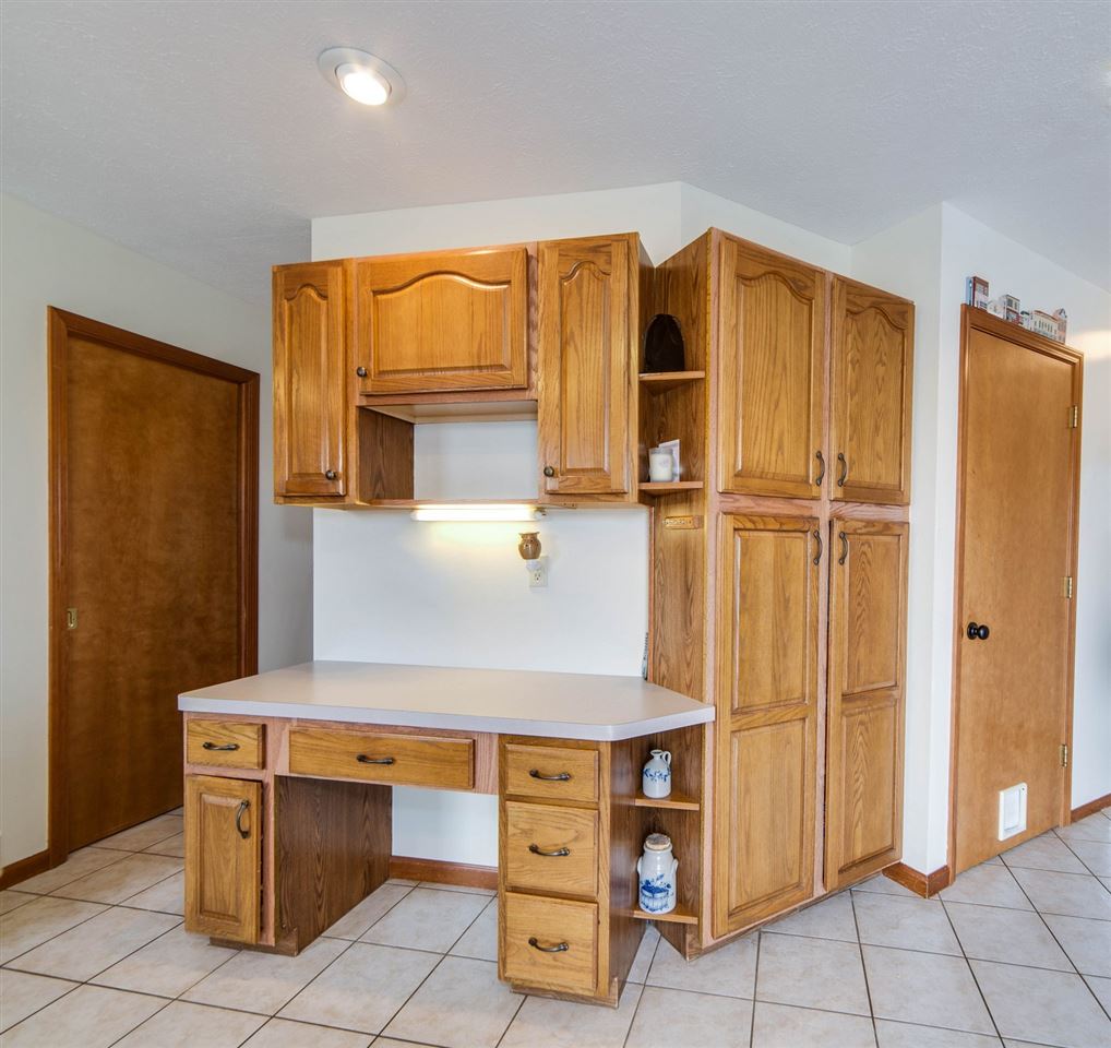 64808 Apple Ridge Road Goshen, IN 46526 - Photo 11 of 36 Gallery Image 11