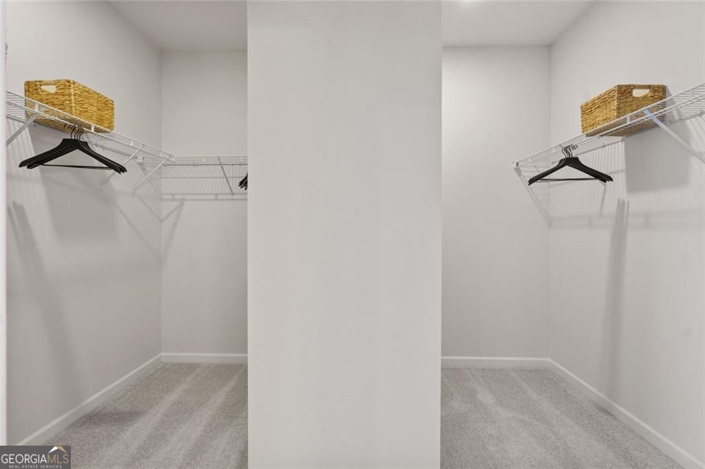 156 Saddle Ridge Trail Calhoun, GA 30701 - Photo 34 of 45 a view of walk in closet