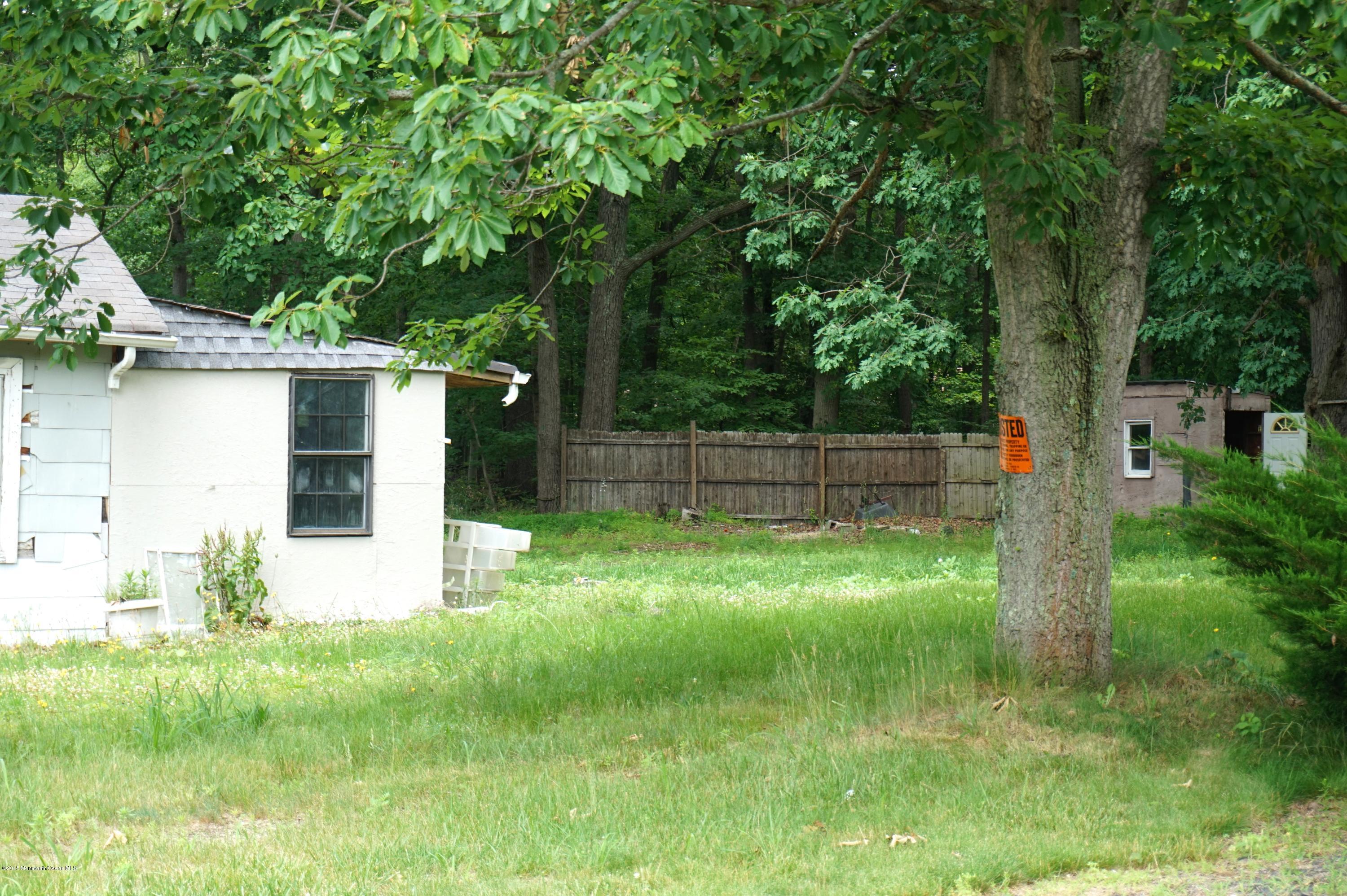 75 Siloam Road Freehold, NJ 07728 - Photo 6 of 9 a view of backyard with green space