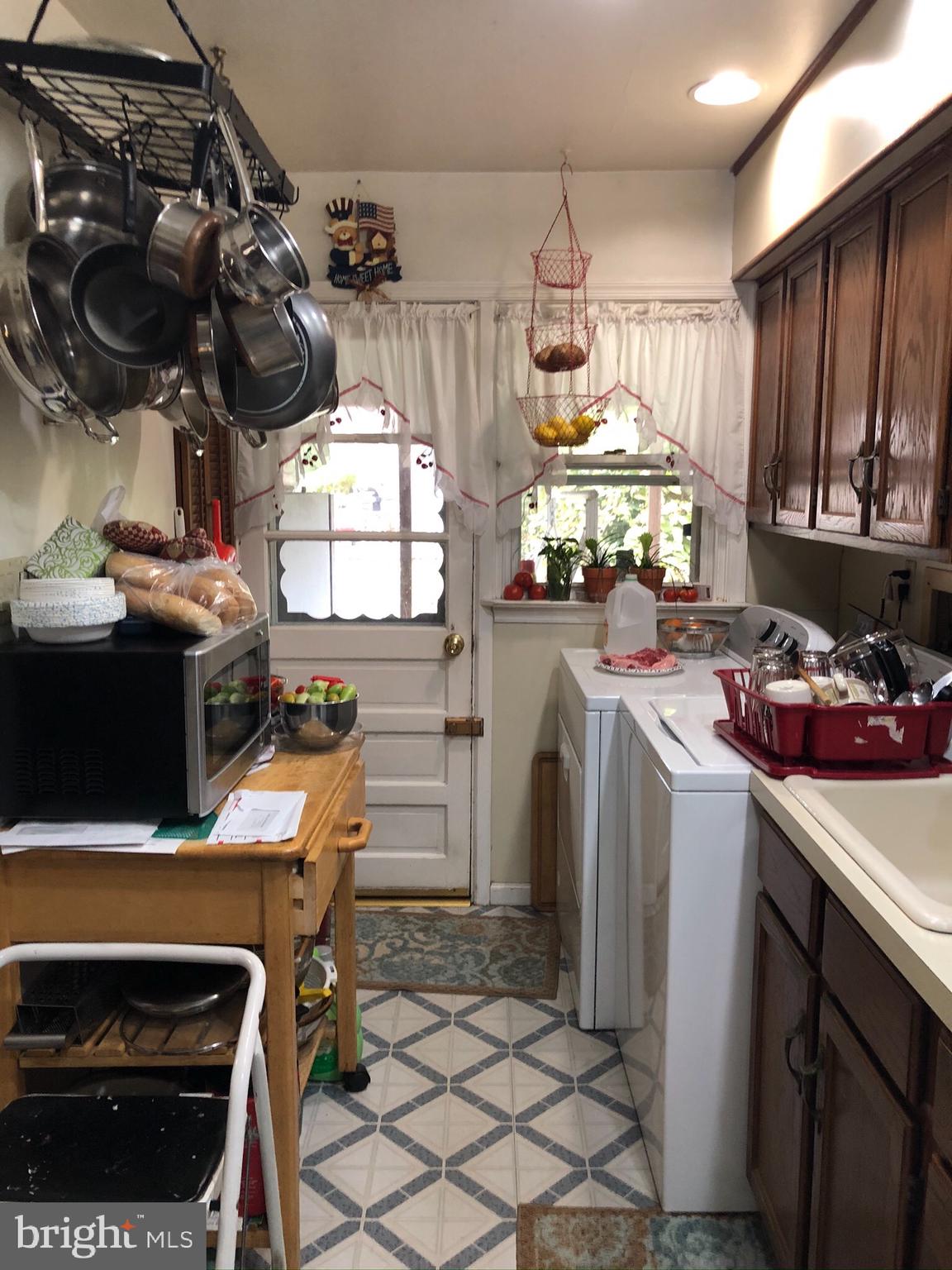 411 North Springfield Road Clifton Heights, PA 19018 - Photo 12 of 18