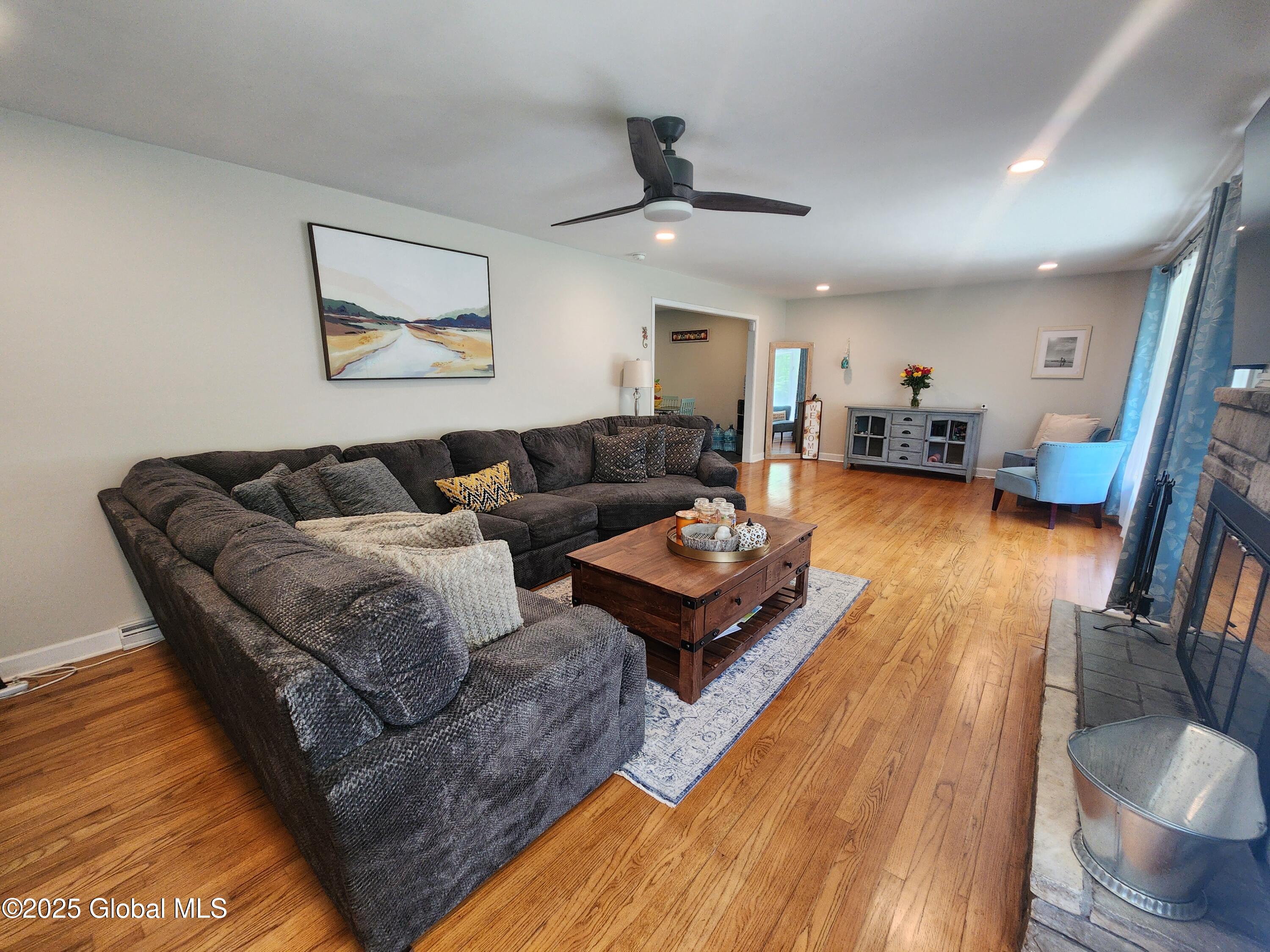 1 Laurel Road Moreau, NY 12828 - Photo 8 of 36 Living Room