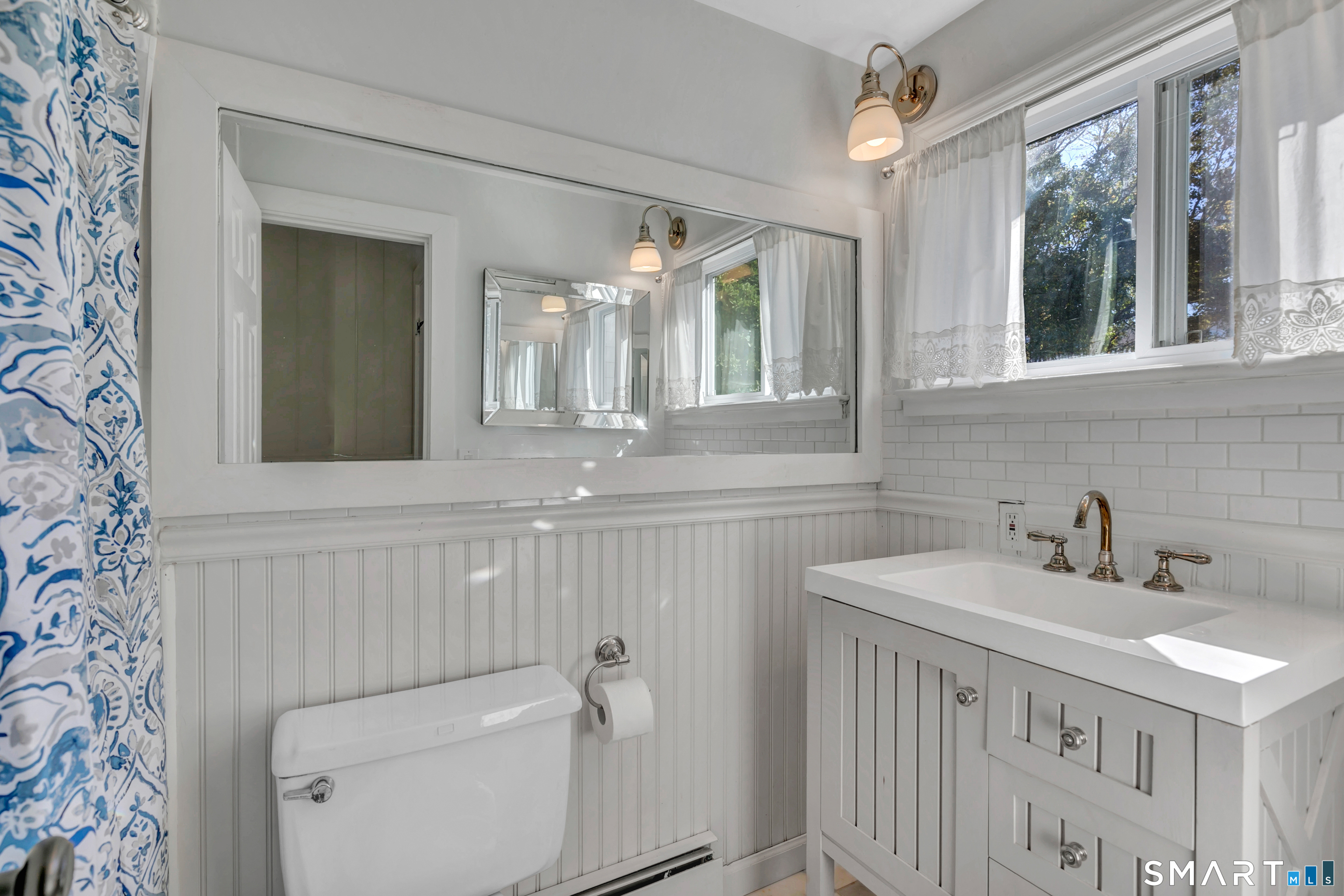 42 Harbor Road Westport, CT 06880 - Photo 17 of 34 Gallery Image 17