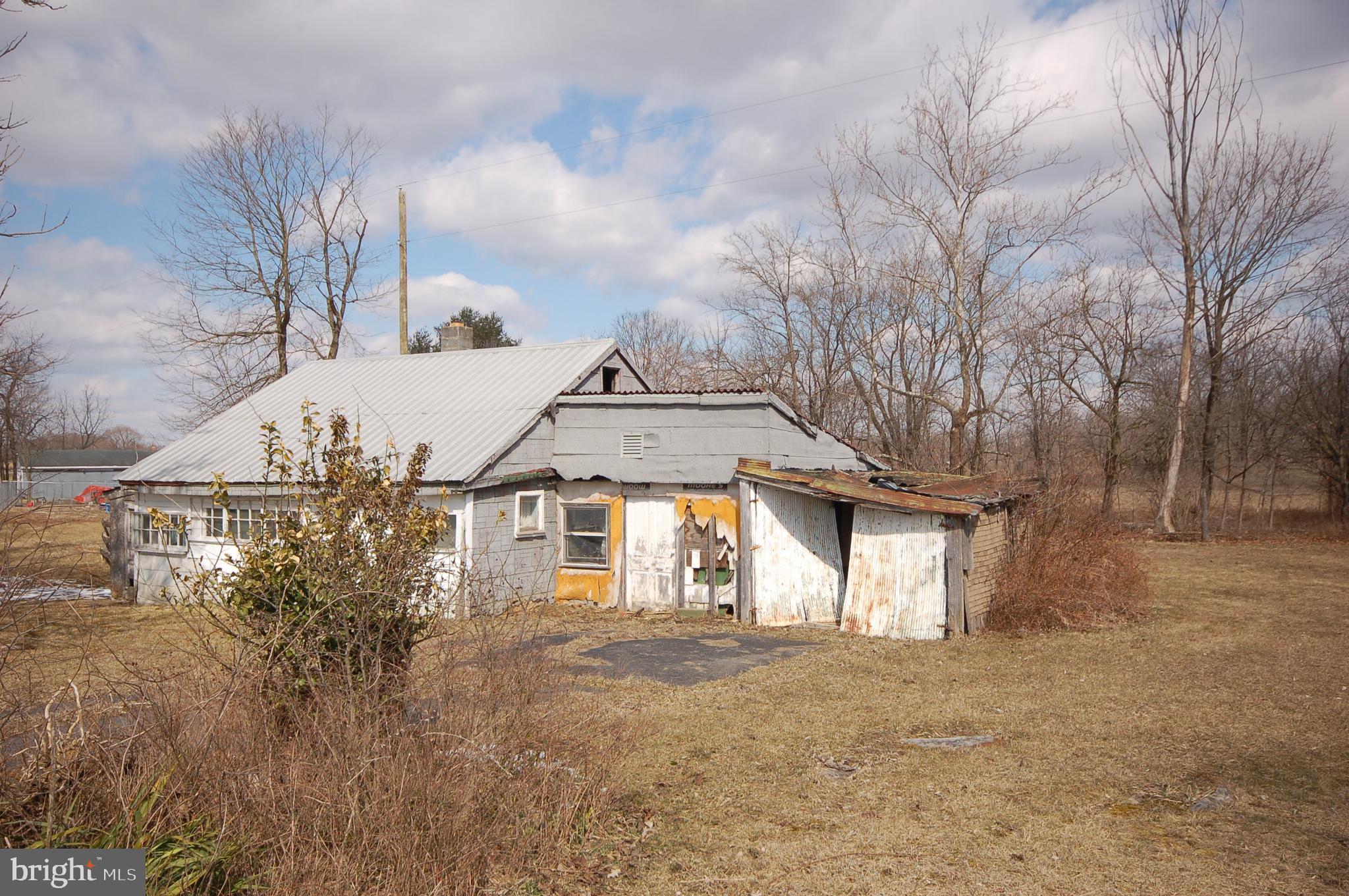 1122 Longmarsh Road Berryville, VA 22611 - Photo 2 of 3 Gallery Image 2