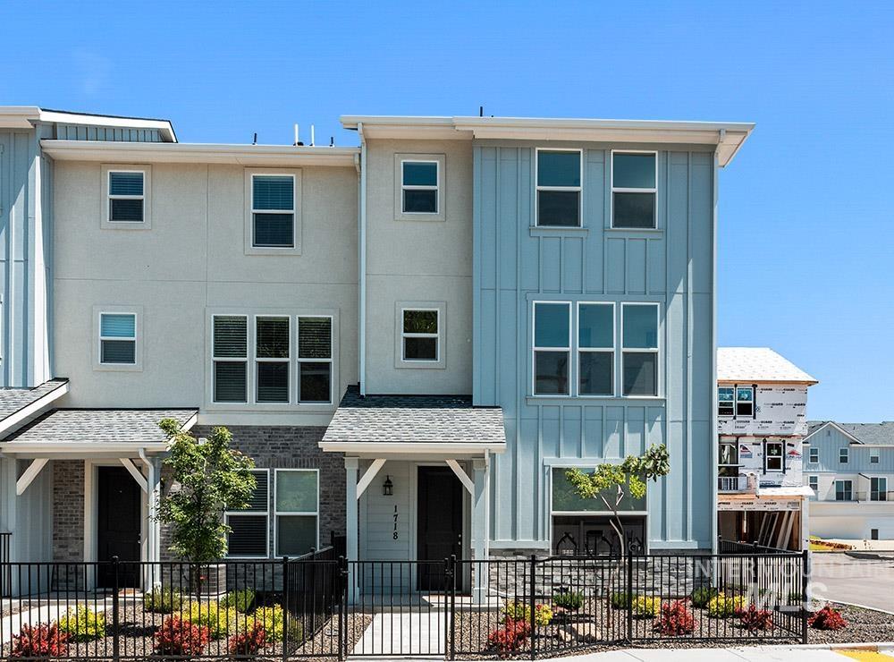 1708 North Timathy Ln