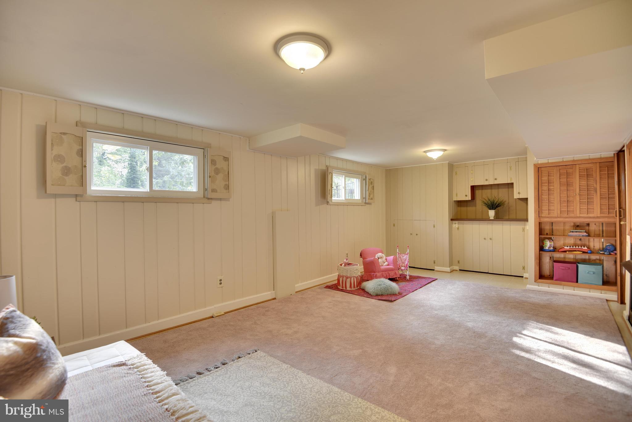 7102 Fort Hunt Road Alexandria, VA 22307 - Photo 21 of 30 Recreation room
