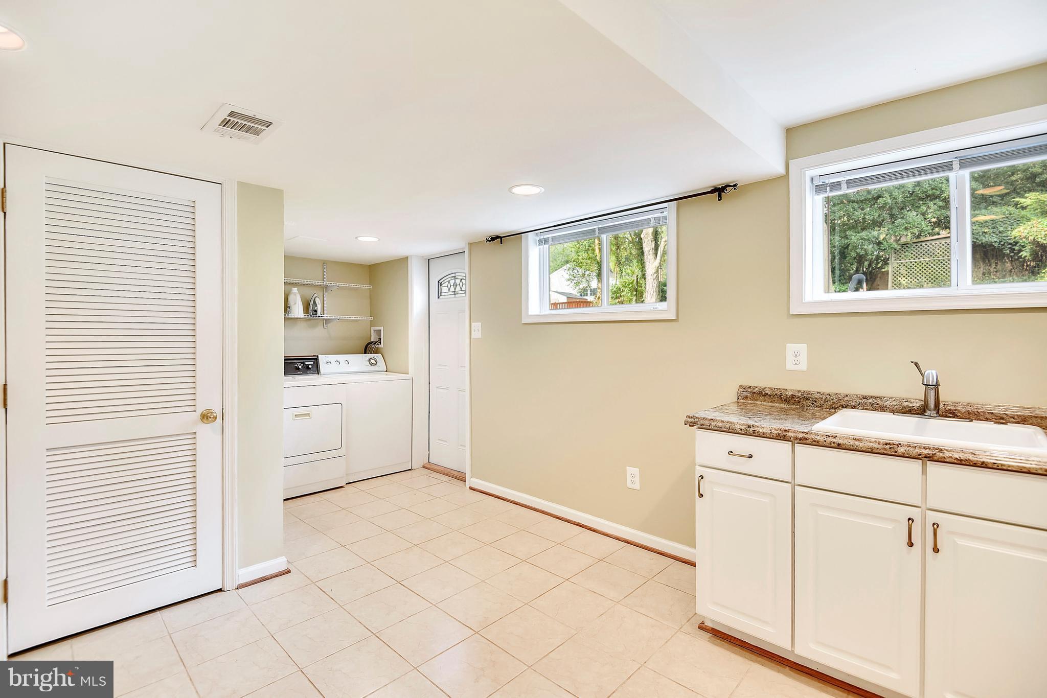 7102 Fort Hunt Road Alexandria, VA 22307 - Photo 23 of 30 Basement