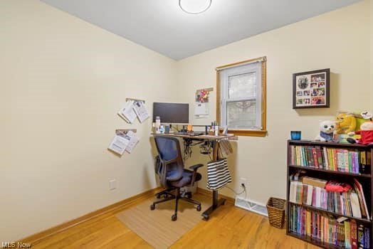4618 South Arlington Road Uniontown, OH 44685 - Photo 25 of 31 Office featuring light hardwood / wood-style flooring