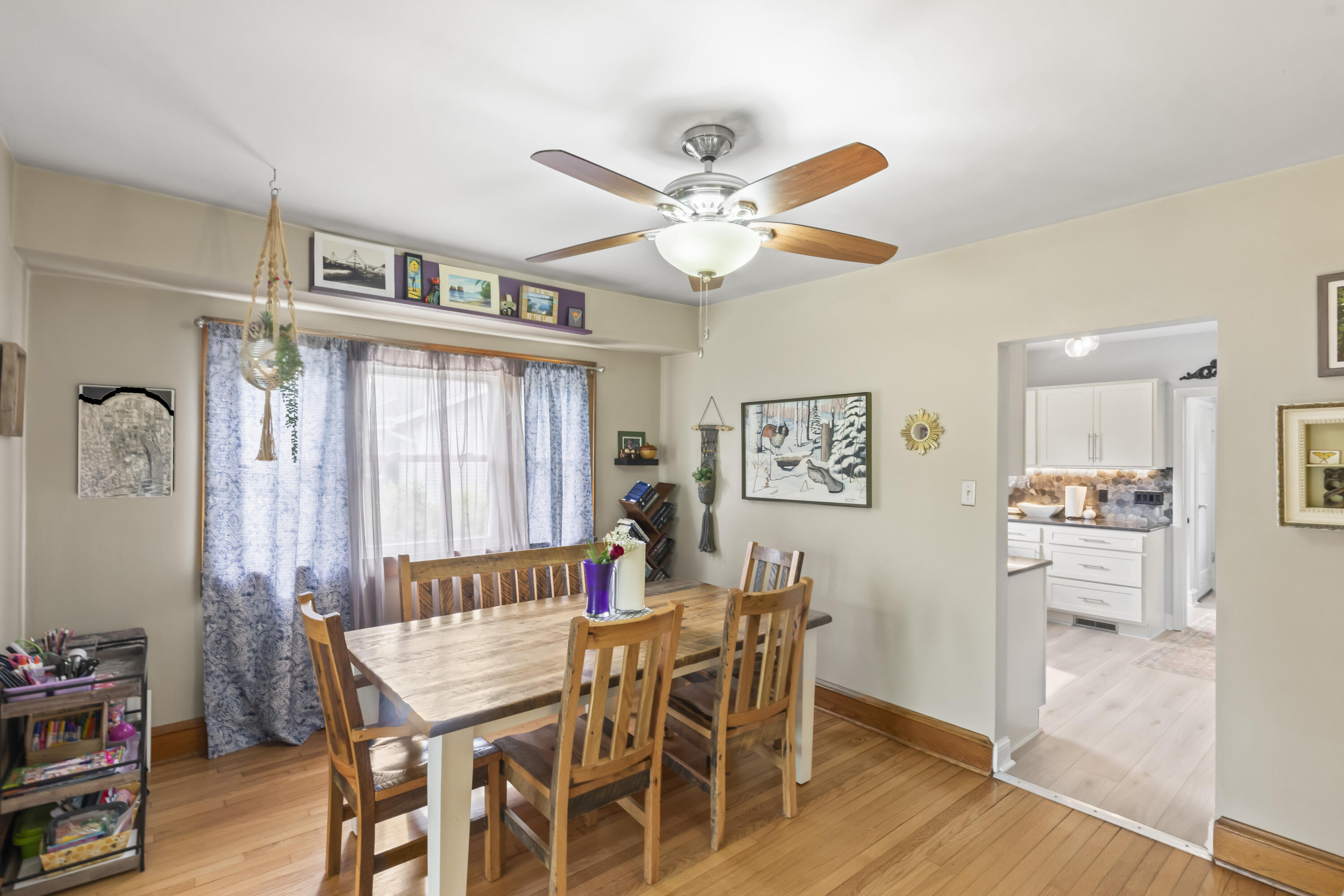 9009 West Cold Spring Road Greenfield, WI 53228 - Photo 12 of 48 Dining Room