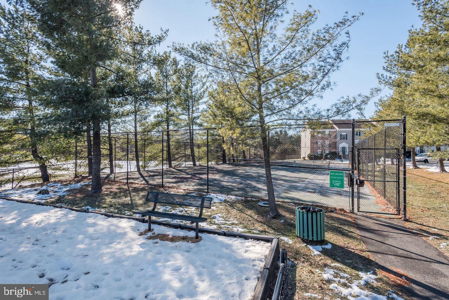 131 Fort Evans Road Southeast, Unit D Leesburg, VA 20175 - Photo 16 of 17 Tennis courts