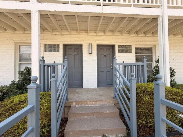 $1,350 | 4101 Douglas Avenue, Unit 104, Dallas, TX 75219