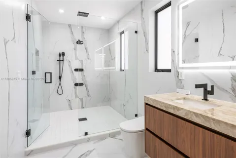 $3,350,000 | 260 Northwest 47th Street, Miami, FL 33127