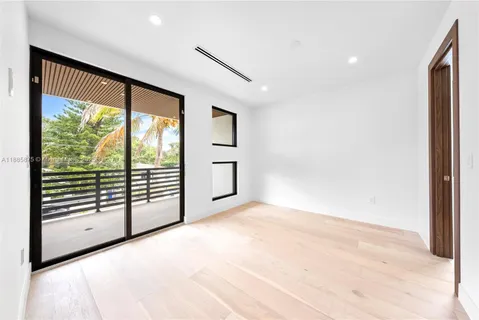 $3,350,000 | 260 Northwest 47th Street, Miami, FL 33127