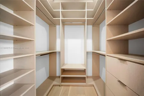 $3,350,000 | 260 Northwest 47th Street, Miami, FL 33127