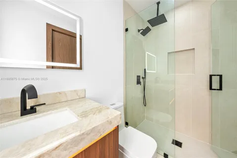 $3,350,000 | 260 Northwest 47th Street, Miami, FL 33127