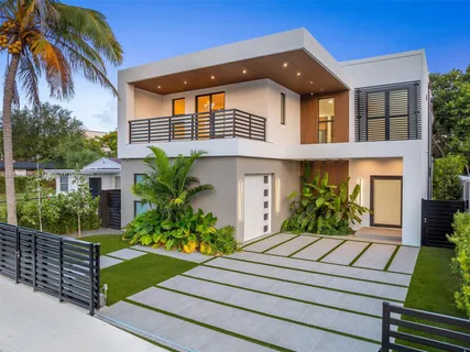 $3,350,000 | 260 Northwest 47th Street, Miami, FL 33127