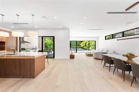 $3,350,000 | 260 Northwest 47th Street, Miami, FL 33127