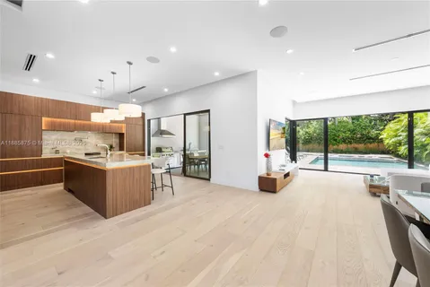 $3,350,000 | 260 Northwest 47th Street, Miami, FL 33127