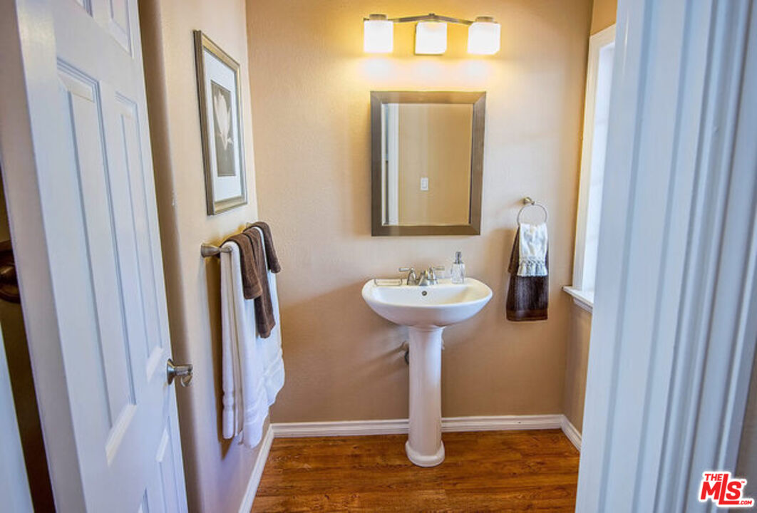 7830 West 83rd Street Playa del Rey, CA 90293 - Photo 28 of 74