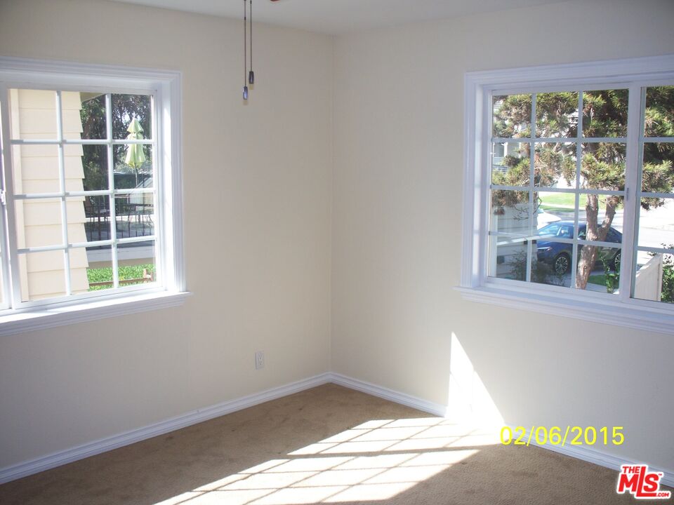 7830 West 83rd Street Playa del Rey, CA 90293 - Photo 71 of 74 an empty room with a window