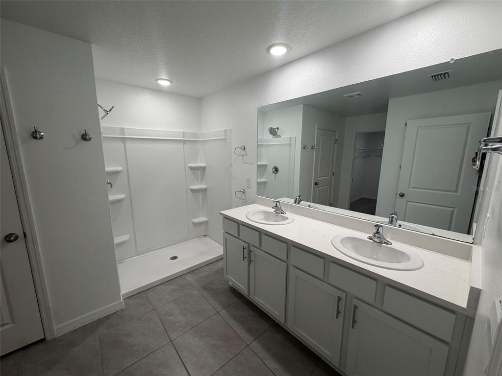 4703 Southwest 85th Place Ocala, FL 34476 - Photo 17 of 29