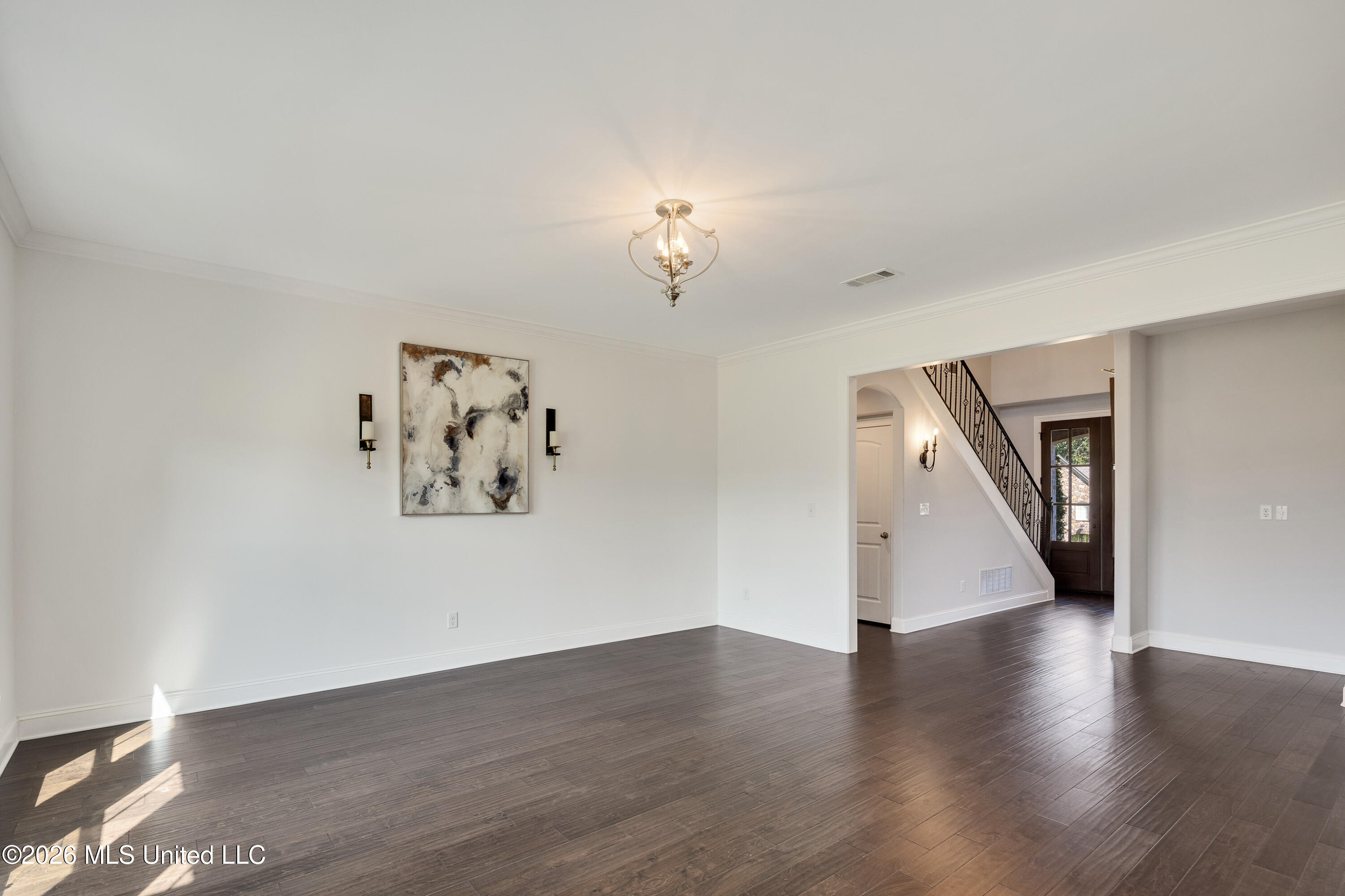 3471 Long Bridge Road East Olive Branch, MS 38654 - Photo 11 of 58 LIving Room