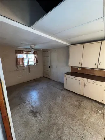 $109,900 | 201 North Wiebusch Street, Riesel, TX 76682