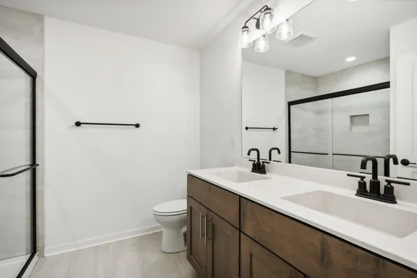 $575,900 | N174W20582 Laurel Springs Circle, Jackson, WI 53037