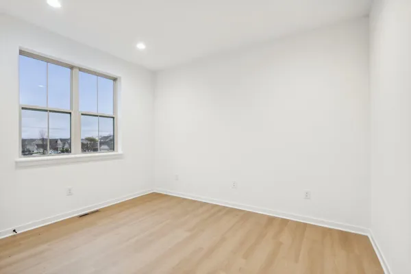 $575,900 | N174W20582 Laurel Springs Circle, Jackson, WI 53037