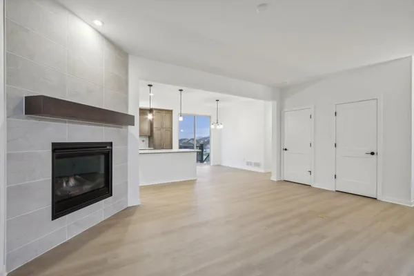 $575,900 | N174W20582 Laurel Springs Circle, Jackson, WI 53037