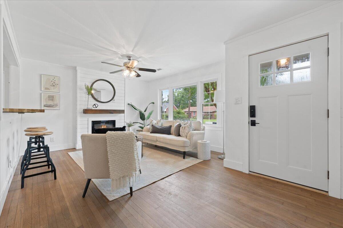 1215 Byron Road Charleston, SC 29407 - Photo 8 of 42 11-Sara Barclay Photography LLC_0-29