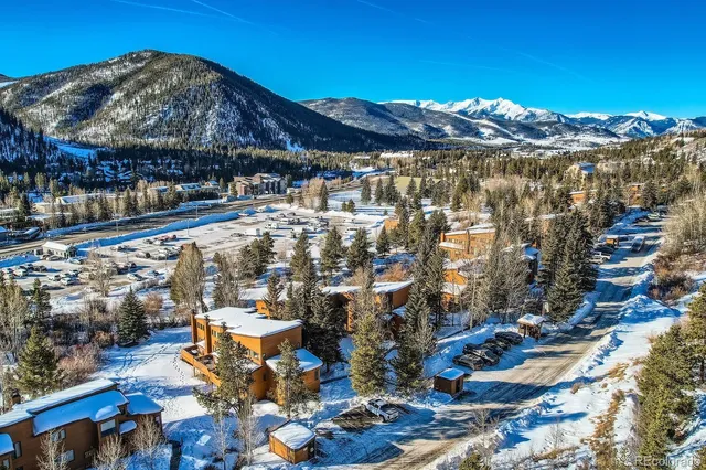 $899,999 | 560 Tennis Club Road, Unit 1333, Dillon, CO 80435