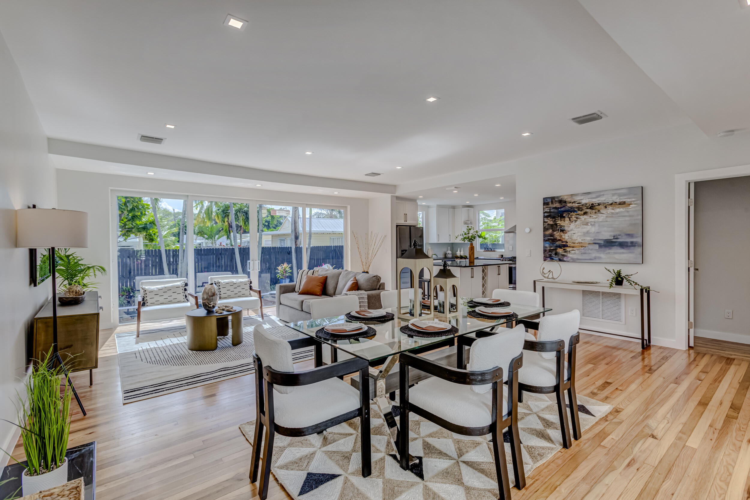 326 Monceaux Road West Palm Beach, FL 33405 - Photo 15 of 58 21_320a3474js
