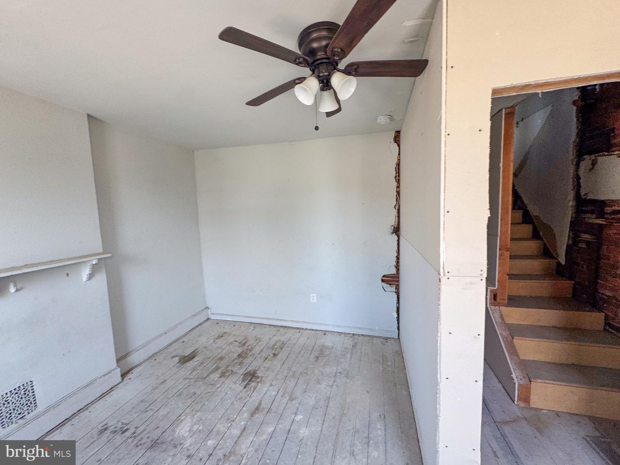 1001 West 7th Street Chester, PA 19013 - Photo 17 of 24