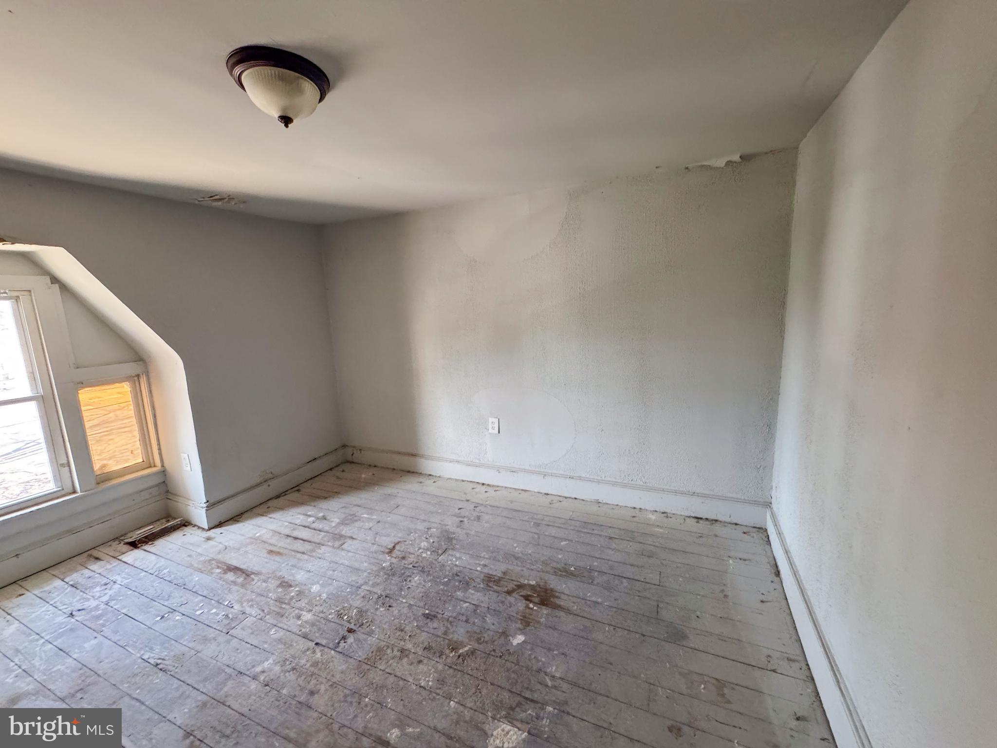 1001 West 7th Street Chester, PA 19013 - Photo 19 of 24