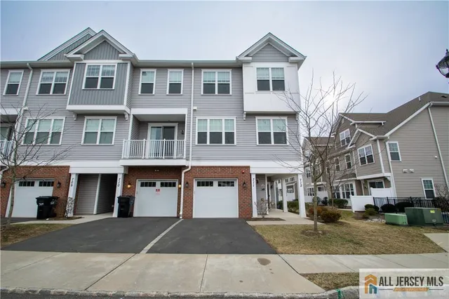 $598,000 | 711 Greenland Square, Unit 711, Highland Park, NJ 08904