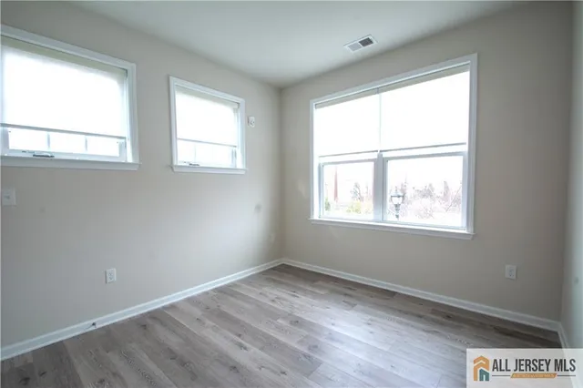 $598,000 | 711 Greenland Square, Unit 711, Highland Park, NJ 08904