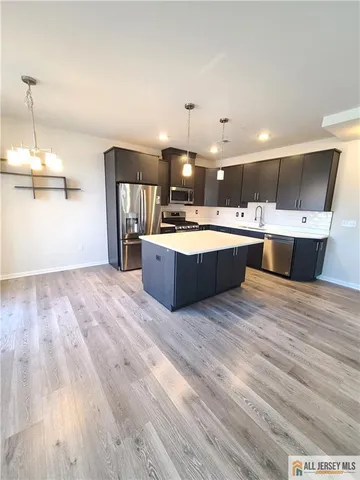 $598,000 | 711 Greenland Square, Unit 711, Highland Park, NJ 08904