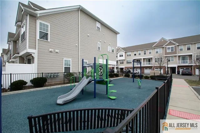 $598,000 | 711 Greenland Square, Unit 711, Highland Park, NJ 08904