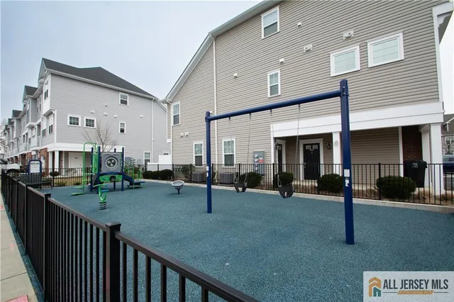 $598,000 | 711 Greenland Square, Unit 711, Highland Park, NJ 08904