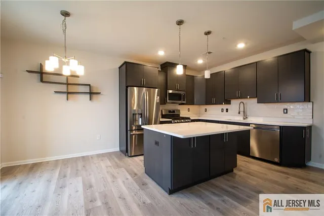 $598,000 | 711 Greenland Square, Unit 711, Highland Park, NJ 08904