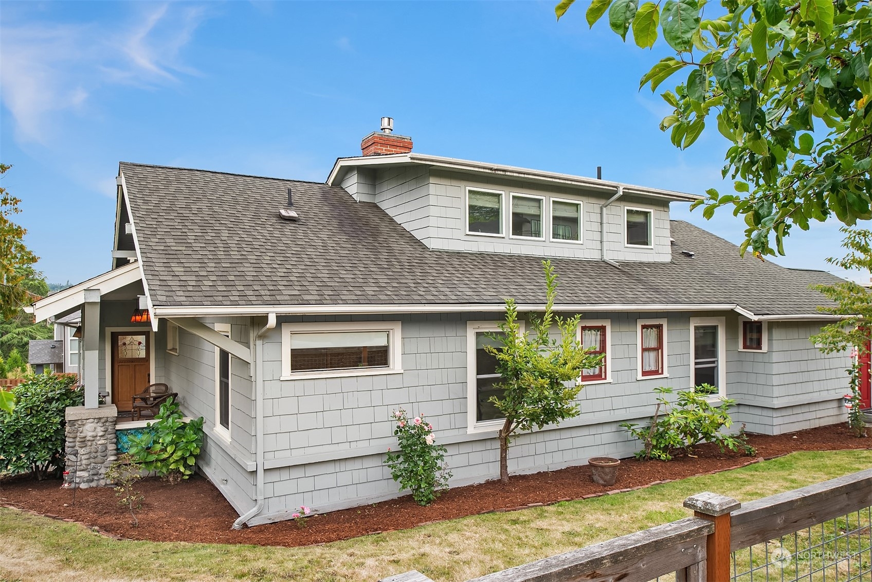 401 Southwest Langston Road Renton, WA 98057 - Photo 1 of 30