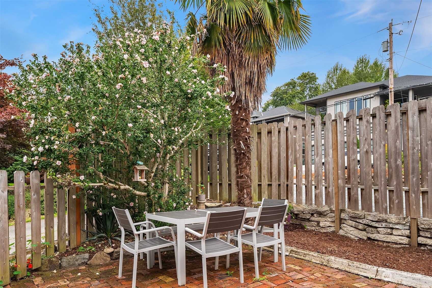 401 Southwest Langston Road Renton, WA 98057 - Photo 5 of 30