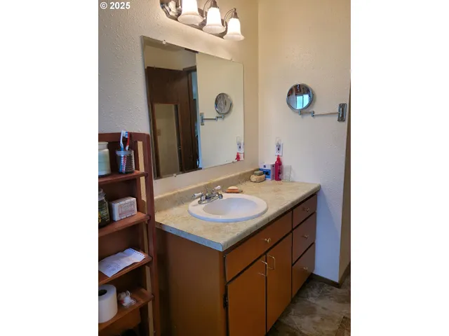 $245,000 | 1625 17th Street, Baker City, OR 97814