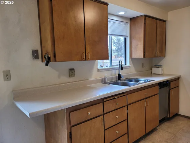 $245,000 | 1625 17th Street, Baker City, OR 97814