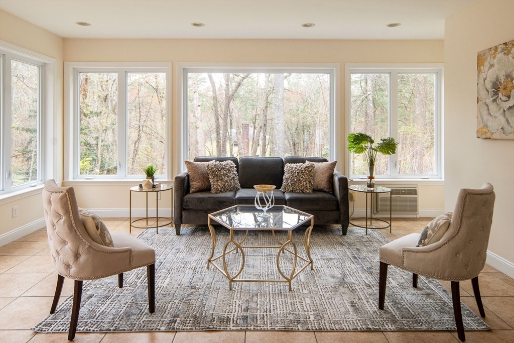 18 Saddle Ridge Road Dover, MA 02030 - Photo 11 of 35
