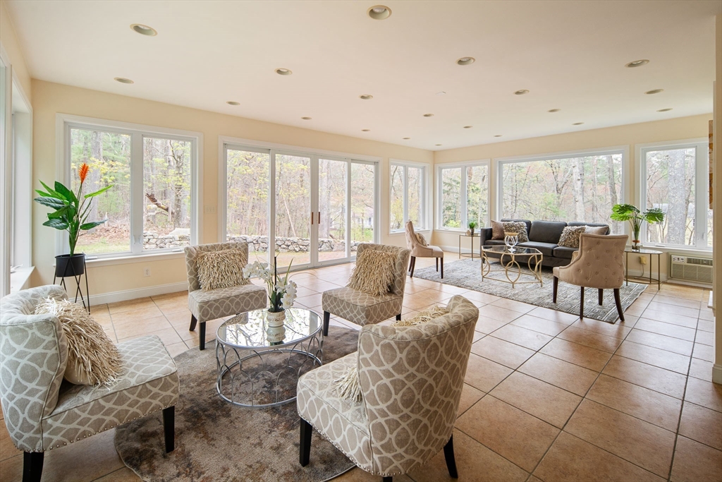 18 Saddle Ridge Road Dover, MA 02030 - Photo 12 of 35