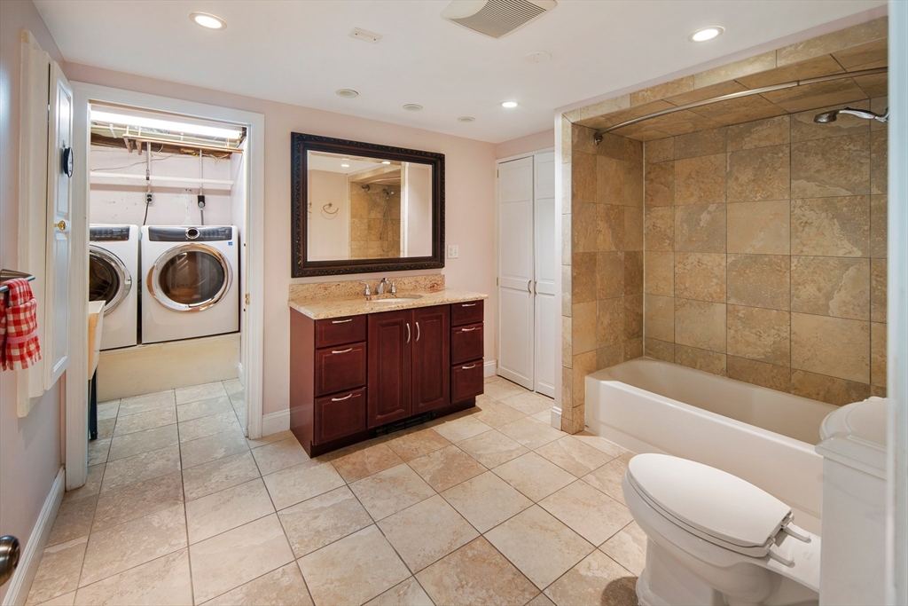 18 Saddle Ridge Road Dover, MA 02030 - Photo 30 of 35