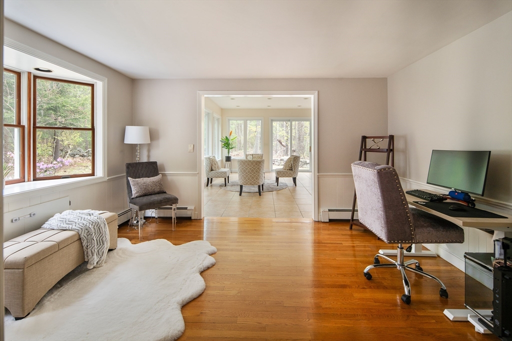 18 Saddle Ridge Road Dover, MA 02030 - Photo 6 of 35