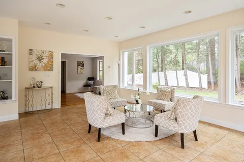 $1,459,800 | 18 Saddle Ridge Road, Dover, MA 02030